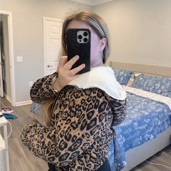 Puffer jacket - Picture 3 of 3